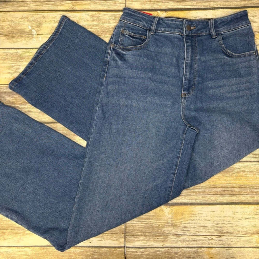 NWT Well Worn Medium Wash High Waist Wide Leg Casual Stretch Jean Womens Sz 8